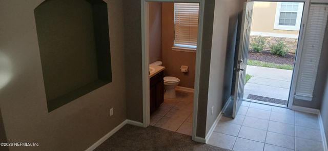 7261 DEERFOOT POINT Circle 14-1, Jacksonville, FL 32256