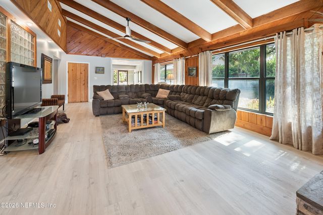 8166 ALDERMAN Road, Melrose, FL 32666