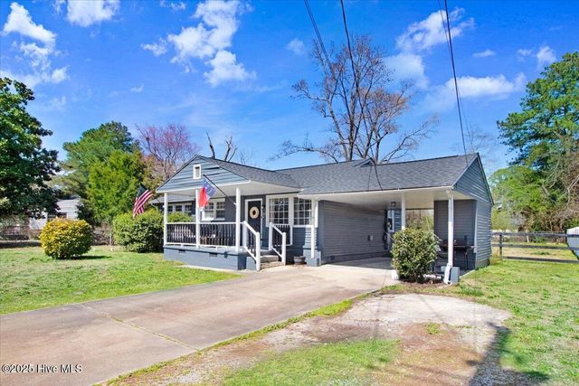 203 Banks Avenue, Goldsboro, NC 27534