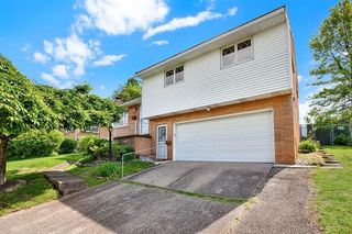 1409 Gill Hall Rd, Jefferson Hills, PA 15025