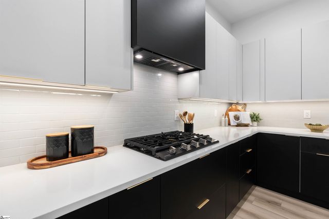 730 New South Court, Wellford, SC 29385