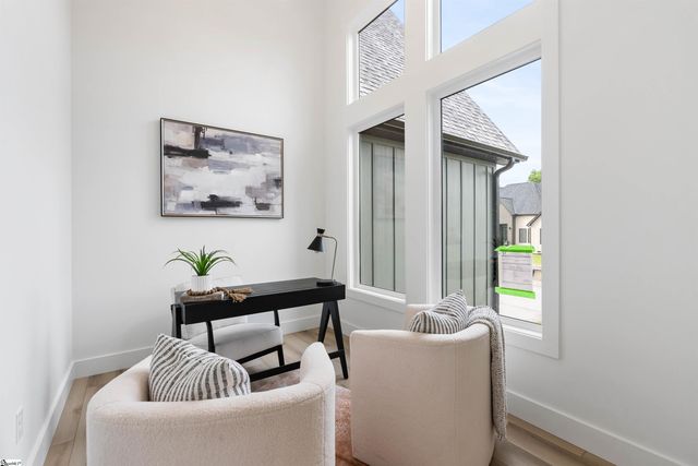 730 New South Court, Wellford, SC 29385