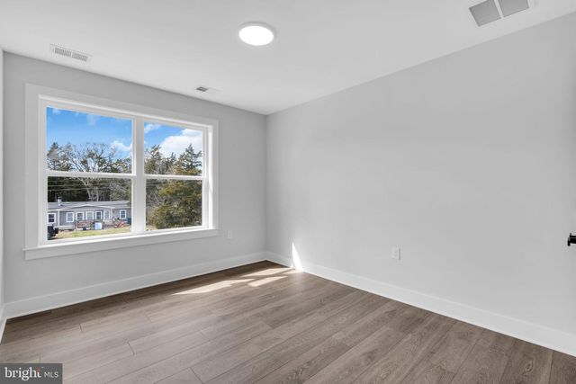 16 PLANTATION DR, Little Egg Harbor Twp, NJ 08087