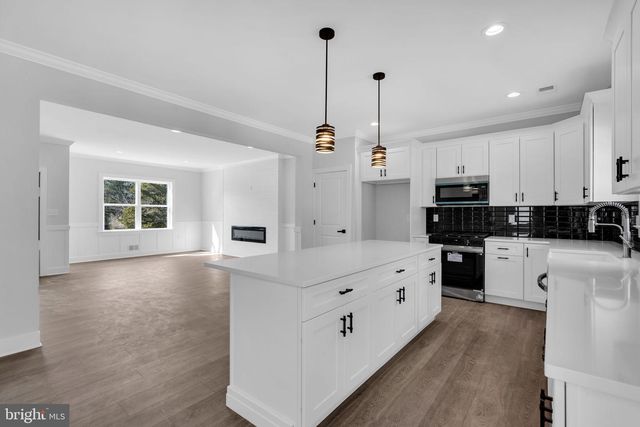 16 PLANTATION DR, Little Egg Harbor Twp, NJ 08087