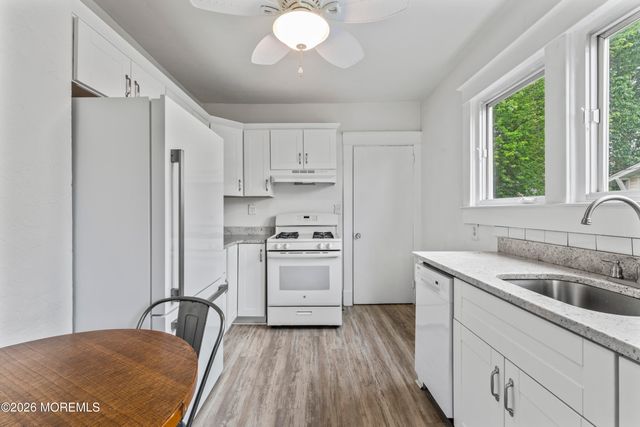 10 Lenox Avenue, Milltown, NJ 08850