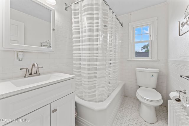 10 Lenox Avenue, Milltown, NJ 08850
