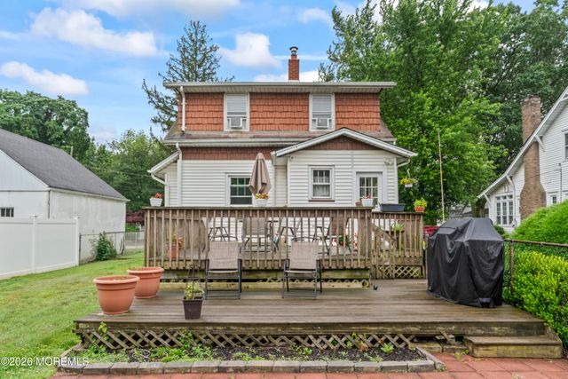 10 Lenox Avenue, Milltown, NJ 08850