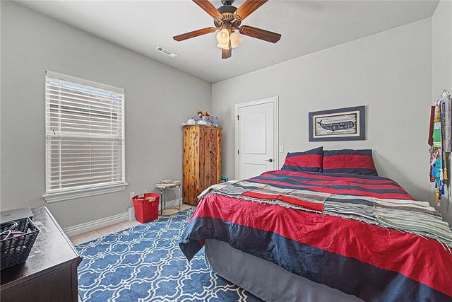 550 N Salem Road, Fayetteville, AR 72704