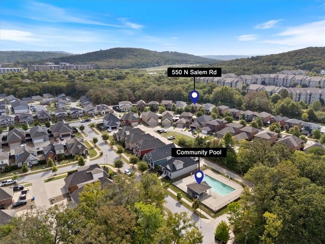 550 N Salem Road, Fayetteville, AR 72704