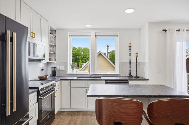 1325 5th Ave N Apt 25, Nashville, TN 37208