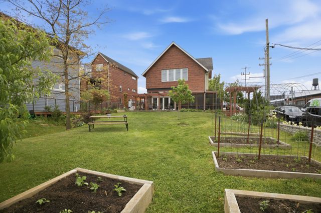 1325 5th Ave N Apt 25, Nashville, TN 37208