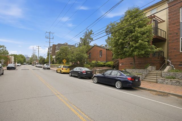 1325 5th Ave N Apt 25, Nashville, TN 37208