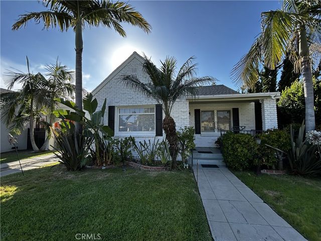 4165 2nd, Los Angeles, CA 90008