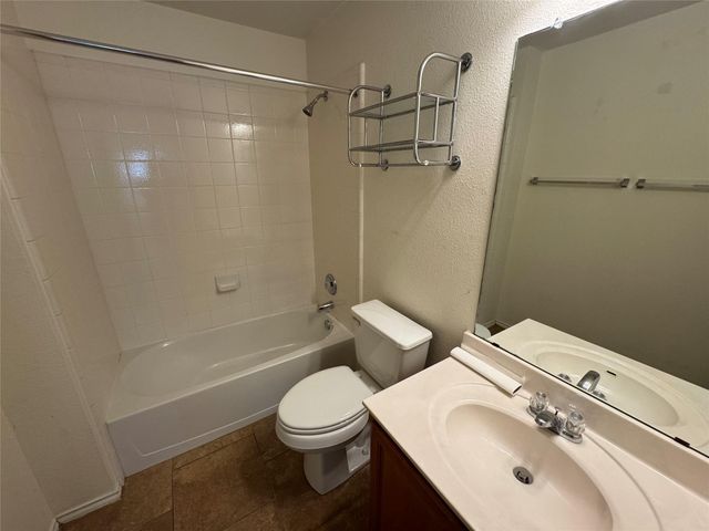 8901 Stambourne ST, Austin, TX 78747