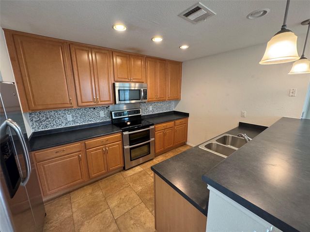 8901 Stambourne ST, Austin, TX 78747
