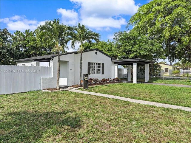 580 NW 194th Ter, Miami Gardens, FL 33169