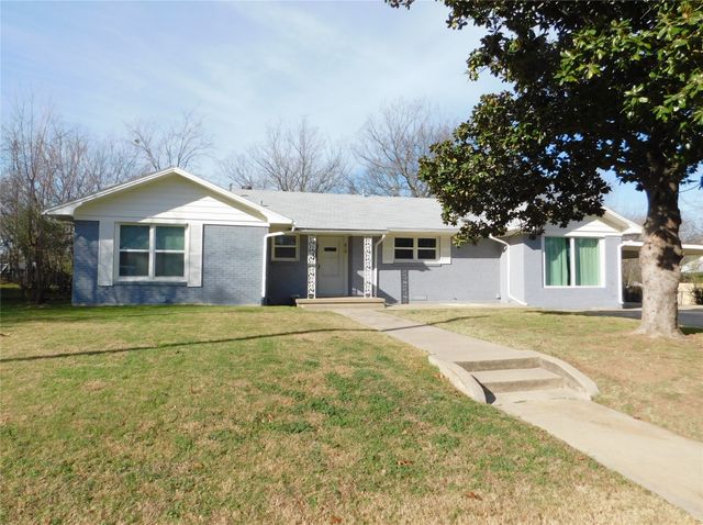 819 Thomas Street, Denton, TX 76201