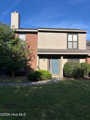 106 Sunshine Lane C, Winterville, NC 28590