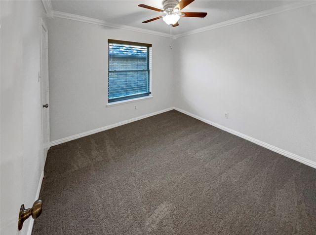 6544 Meadowlark Lane E, Watauga, TX 76148