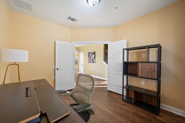 8724 Panadero DR, Austin, TX 78747