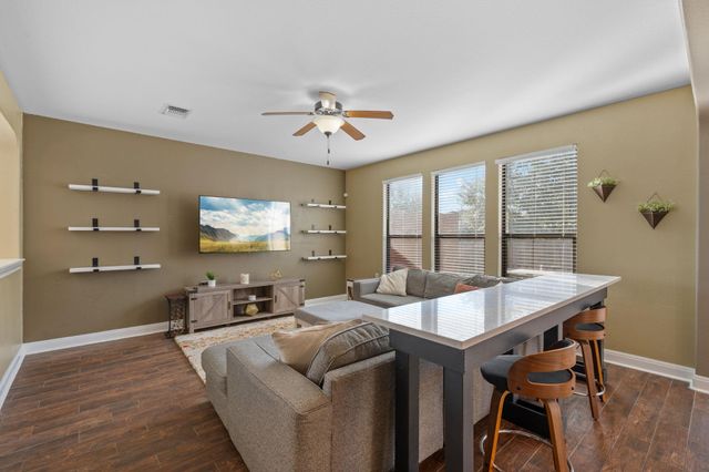 8724 Panadero DR, Austin, TX 78747