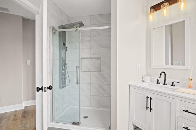 21 Goldersgreen Drive, Lafayette, IN 47905