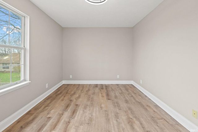 21 Goldersgreen Drive, Lafayette, IN 47905