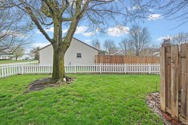 21 Goldersgreen Drive, Lafayette, IN 47905