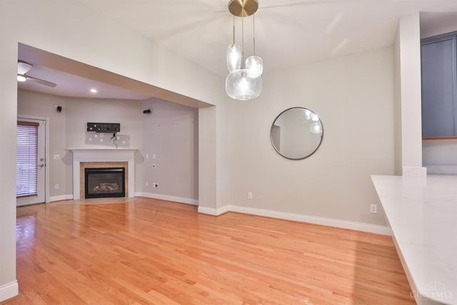 915 Sharkey Lane, Cincinnati, OH 45206