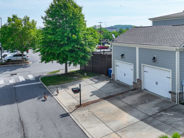 1043 Howland St, Franklin, TN 37064