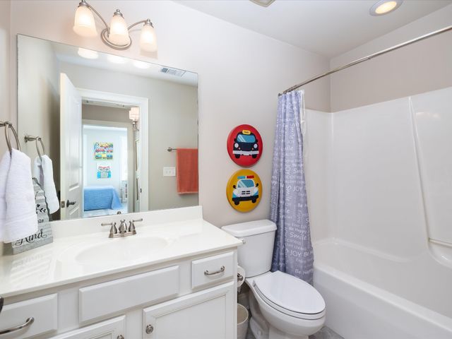 1043 Howland St, Franklin, TN 37064