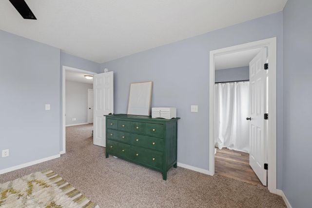 3062 Walden Drive, Chaska, MN 55318