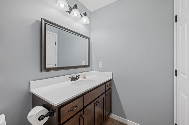 3062 Walden Drive, Chaska, MN 55318
