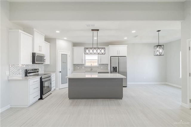 568 Kiki Street, Edinburg, TX 78542