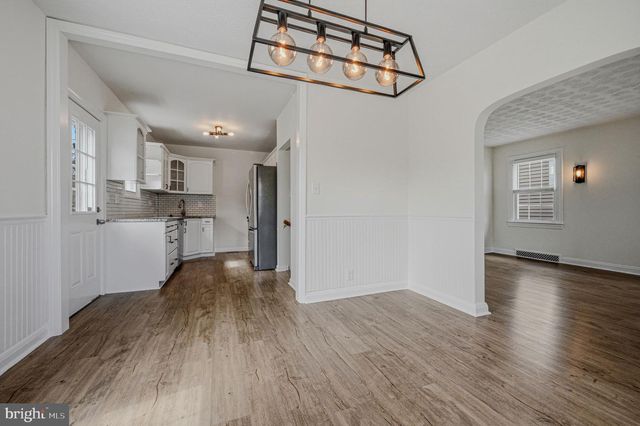 7402 PARK DR, Baltimore, MD 21234