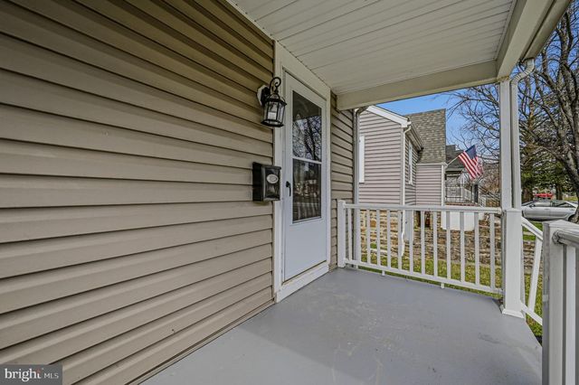 7402 PARK DR, Baltimore, MD 21234