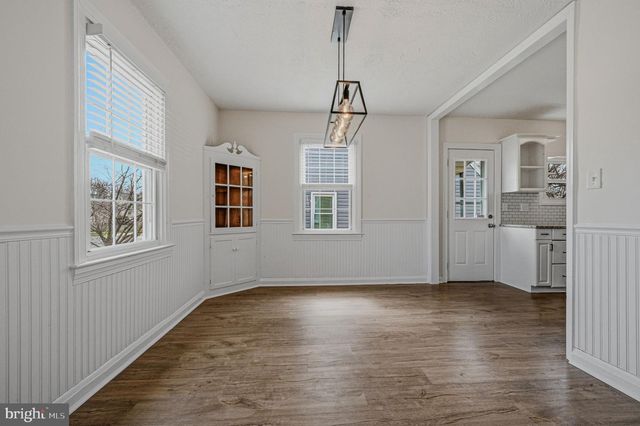 7402 PARK DR, Baltimore, MD 21234