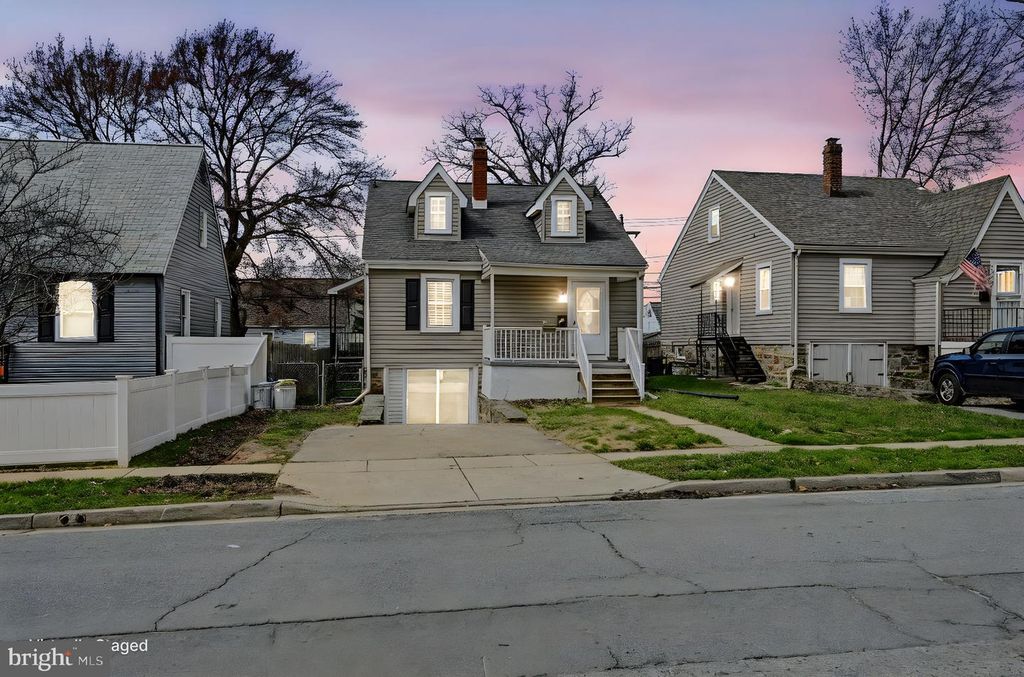 7402 PARK DR, Baltimore, MD 21234