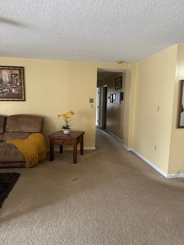 292 Salem St. 201, Revere, MA 02151