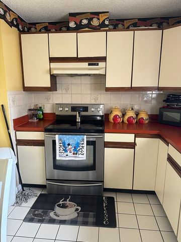 292 Salem St. 201, Revere, MA 02151