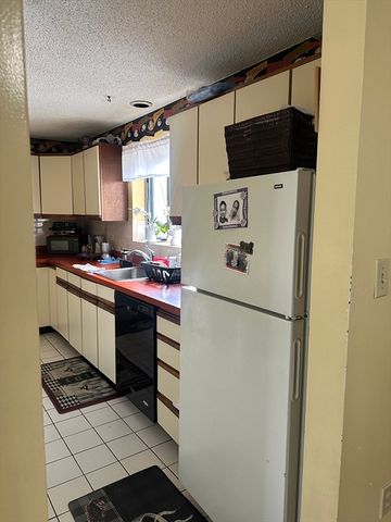 292 Salem St. 201, Revere, MA 02151