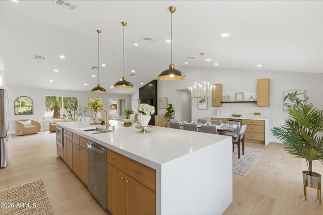 21214 N 124TH Avenue, Sun City West, AZ 85375