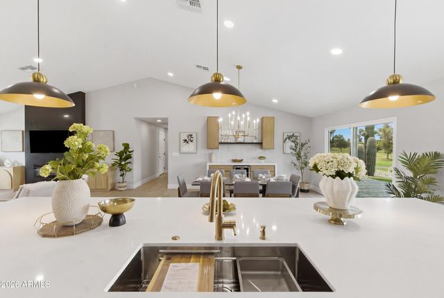 21214 N 124TH Avenue, Sun City West, AZ 85375