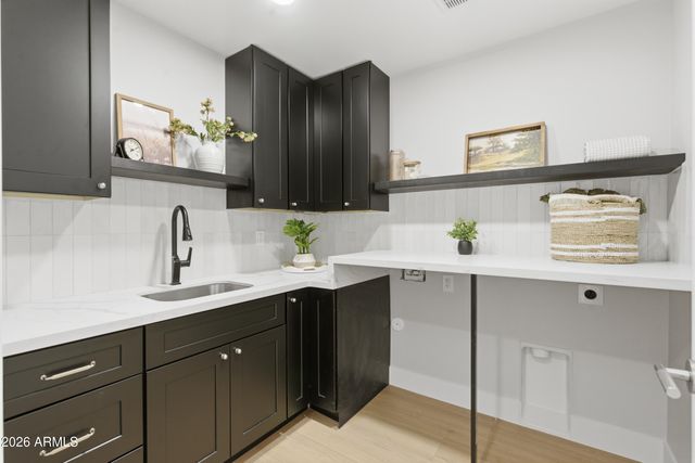 21214 N 124TH Avenue, Sun City West, AZ 85375