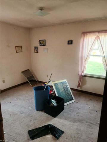 32033 Jenkins Mill RD, Franklin, VA 23851