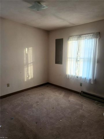 32033 Jenkins Mill RD, Franklin, VA 23851