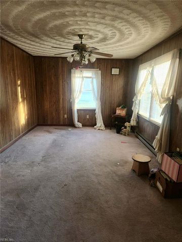 32033 Jenkins Mill RD, Franklin, VA 23851