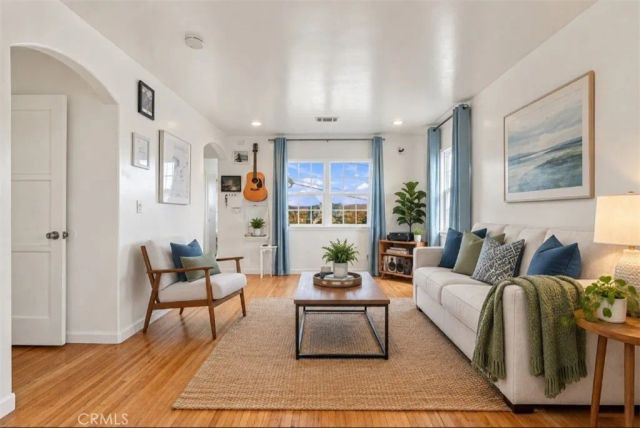 5114 La Calandria, Los Angeles, CA 90032