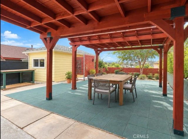 5114 La Calandria, Los Angeles, CA 90032
