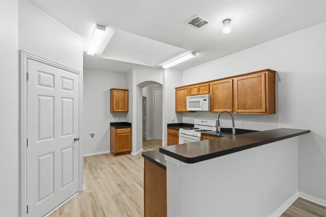 4524 Oakgrove Lane, Sachse, TX 75048